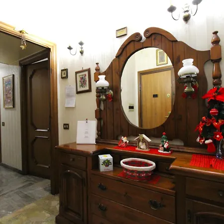 Teresa's House Metro C 公寓 *